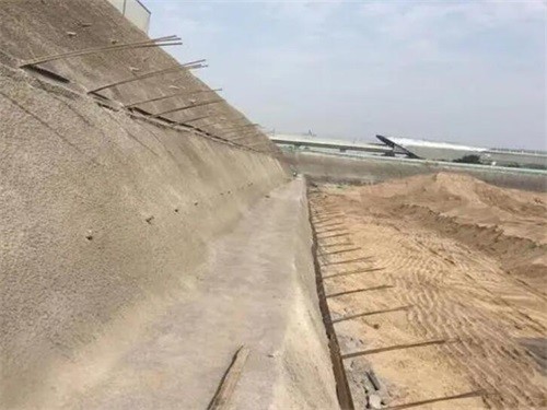 玉树河道边坡加固